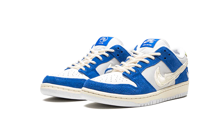 Kup oryginalne SB Dunk Low Pro QS Fly Streetwear - widok z drugiego boku - Sneakersy