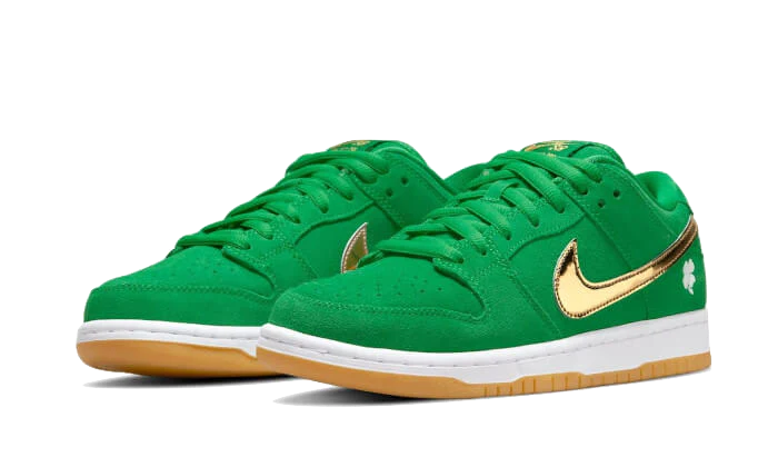 Kup oryginalne SB Dunk Low Pro St. Patrick's Day (2022) - widok z drugiego boku - Sneakersy