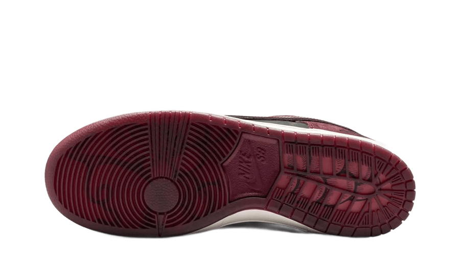 Riot Skateshop x Nike SB Dunk Low "Mahogany" - widok z góry - Dostawa 24h - Darmowa wysyłka
