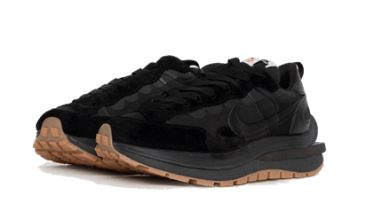 Kup oryginalne Vaporwaffle Sacai Black Gum - widok z drugiego boku - Sneakersy