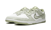 Kup oryginalne Dunk Low SE Fleece Green DQ7579-300 - widok z drugiego boku - Sneakersy