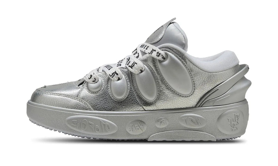 Louis Vuitton Puma LaMelo Ball LaFrancé Amour Chrome Silver srebrny - widok główny z boku | Saturaise.com