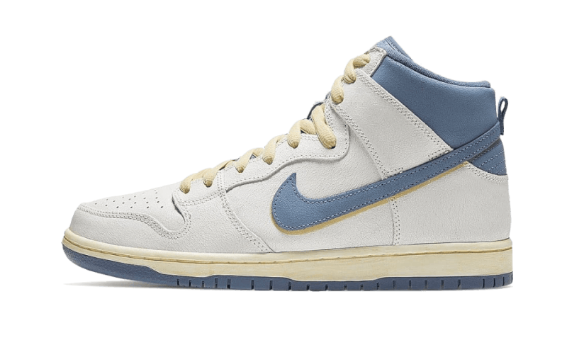Nike SB Dunk High Atlas Lost at Sea (2020) biały-czerwony - widok główny z boku | Saturaise.com