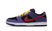 Yeezy SB Dunk Low ACG Terra czarny-fioletowy - widok główny z boku | Saturaise.com