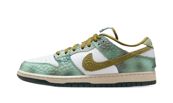 Alexis Sablone x Nike SB Dunk Low "Chameleon"