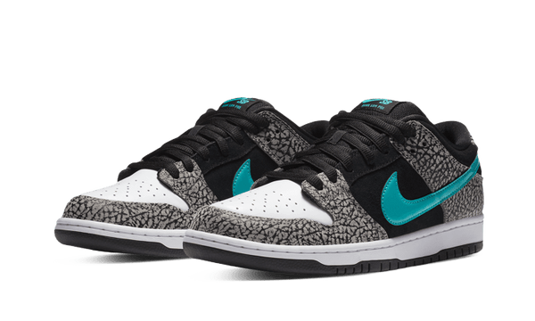 SB Dunk Low Atmos Elephant - Kup oryginalne SB Dunk Low Atmos Elephant BQ6817-009 - widok z drugiego boku - Sneakersy