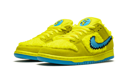 Kup oryginalne SB Dunk Low Grateful Dead Bears Yellow CJ5378-700 - widok z drugiego boku - Sneakersy