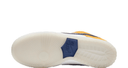 Buty Yeezy SB Dunk Low Laser Orange - widok z przodu - Rozmiary EU
