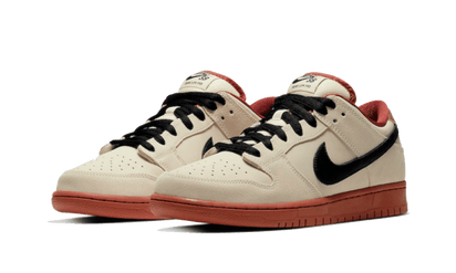 Kup oryginalne SB Dunk Low Muslin BQ6817-100 - widok z drugiego boku - Sneakersy