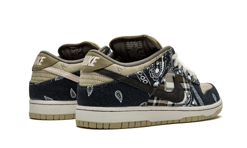 Buty Nike Travis Scott x Nike Dunk Low Premium QS SB "Cactus Jack" - widok z przodu - Rozmiary EU