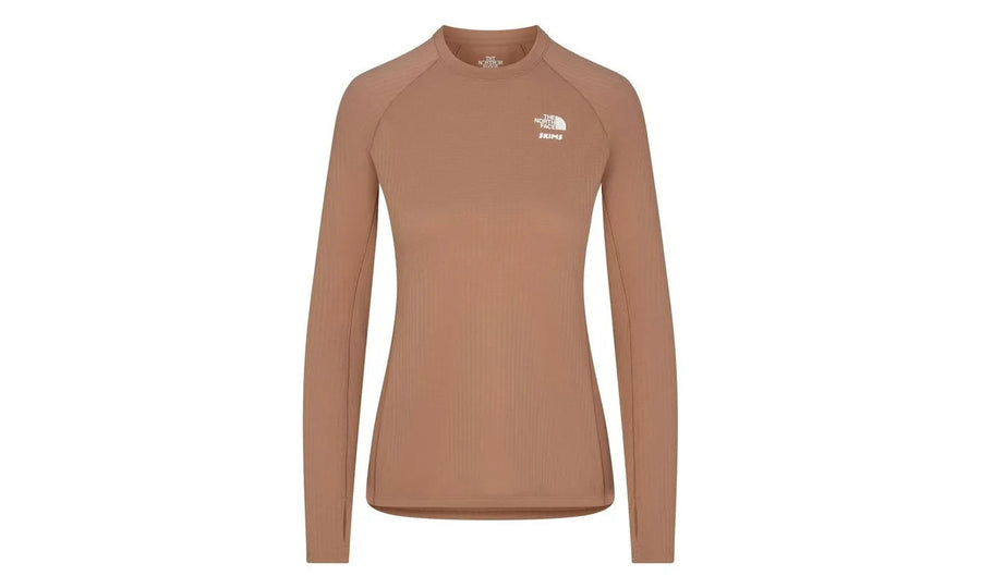 The North Face SKIMS x TNF Dotknit Long Sleeve Top Sienna - widok główny z boku | Saturaise.com