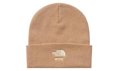 Saturaise SKIMS x TNF Logo Beanie Ochre żółty - widok główny z boku | Saturaise.com