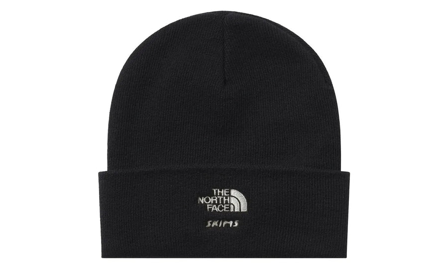 Saturaise SKIMS x TNF Logo Beanie Onyx czarny - widok główny z boku | Saturaise.com