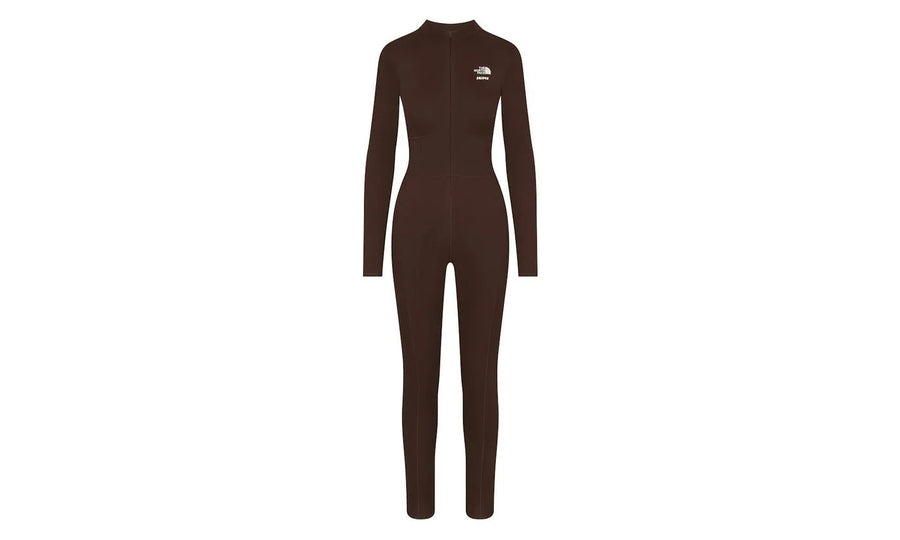 The North Face SKIMS x TNF Refina Bodysuit Coca czerwony - widok główny z boku | Saturaise.com