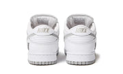 Supreme x Nike SB Dunk Low 94 White Metallic Silver - zdjęcie 4