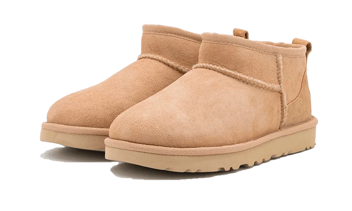 Kup oryginalne UGG Classic Ultra Mini Boot Chestnut - widok z drugiego boku - Sneakersy