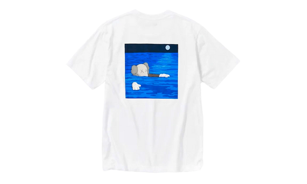 Uniqlo T-Shirt KAWS Artbook Cover