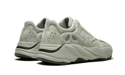 Buty Adidas Yeezy 700 Salt - widok z przodu - Rozmiary EU