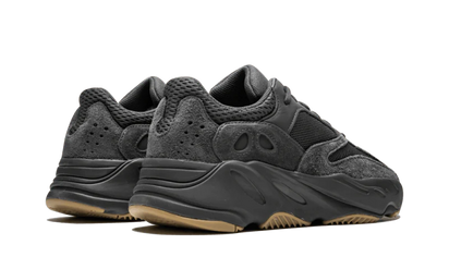 Buty Adidas Yeezy Boost 700 Utility Black - widok z przodu - Rozmiary EU