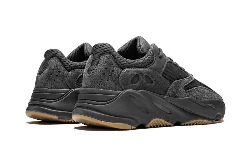 Buty Adidas Yeezy Boost 700 Utility Black - widok z przodu - Rozmiary EU