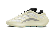 Adidas Yeezy 700 V3 Azael biały - widok główny z boku | Saturaise.com