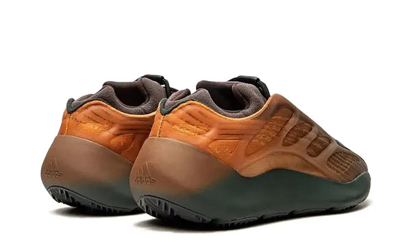 Yeezy 700 V3 Copper Fade - Yeezy 700 V3 Copper Fade - zdjęcie 2