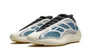 Kup oryginalne Yeezy 700 V3 Kyanite - widok z drugiego boku - Sneakersy