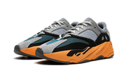 Kup oryginalne Yeezy 700 Wash Orange - widok z drugiego boku - Sneakersy