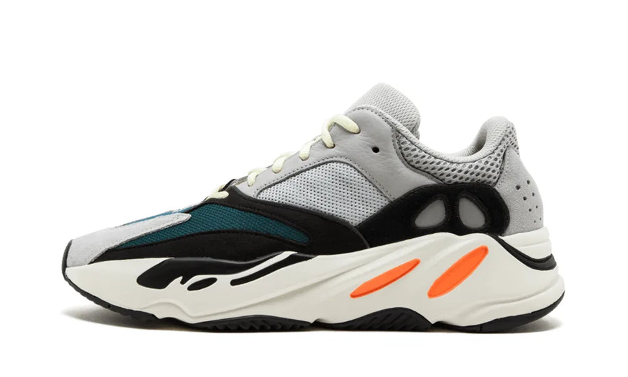 Yeezy 700 Wave Runner Solid Grey