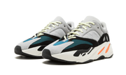 Kup oryginalne Yeezy 700 Wave Runner Solid Grey - widok z drugiego boku - Sneakersy