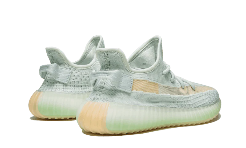 Buty Adidas Yeezy Boost 350 V2 Hyperspace - widok z przodu - Rozmiary EU