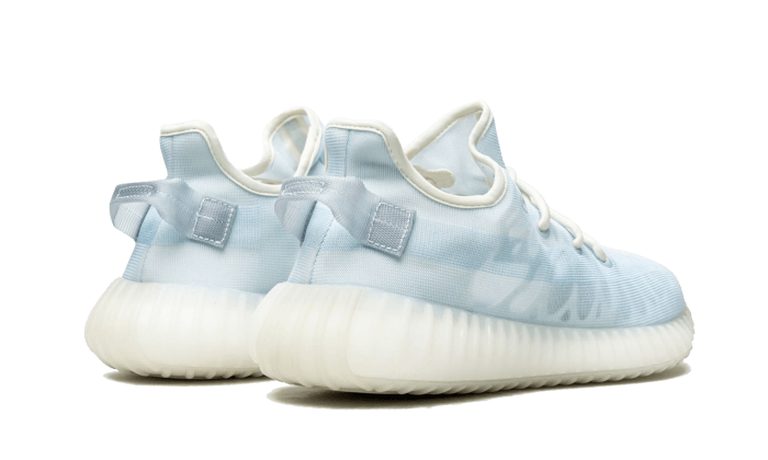 Buty Adidas Yeezy Boost 350 V2 Mono Ice - widok z przodu - Rozmiary EU