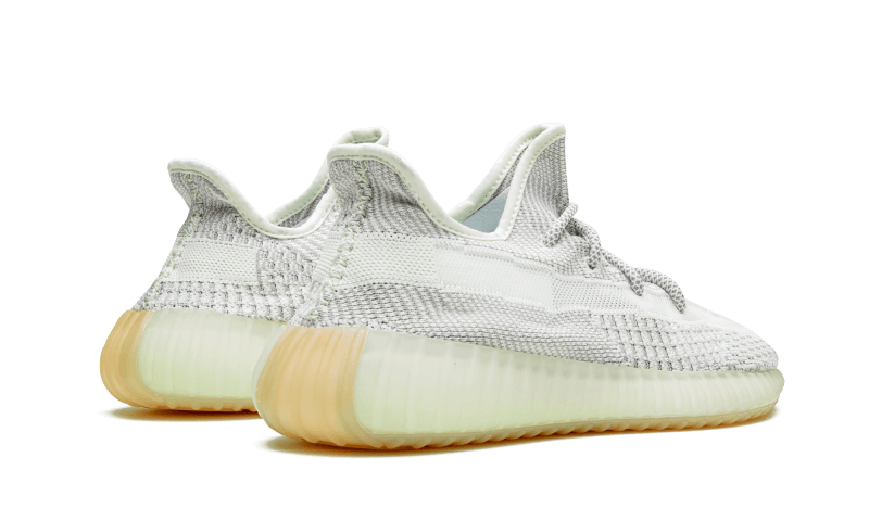 Buty Adidas Yeezy Boost 350 V2 Yeshaya (Non-Reflective) - widok z przodu - Rozmiary EU
