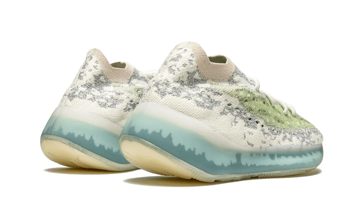 Buty Yeezy Yeezy Boost 380 Alien Blue - widok z przodu - Rozmiary EU