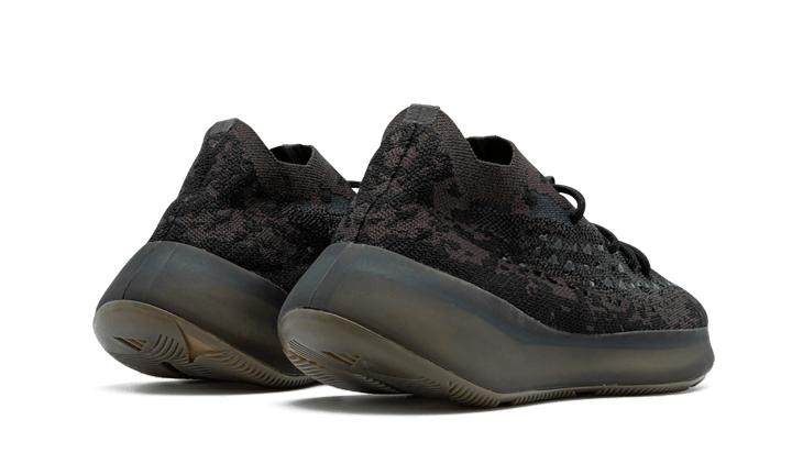 Buty Yeezy Yeezy Boost 380 Onyx (Non-Reflective) - widok z przodu - Rozmiary EU