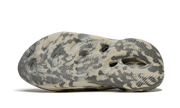 100% Oryginalne Yeezy Foam RNNR MXT Moon Gray - widok z tyłu - 1060.00 PLN