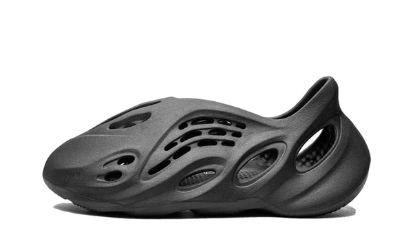 Yeezy Foam RNNR Onyx