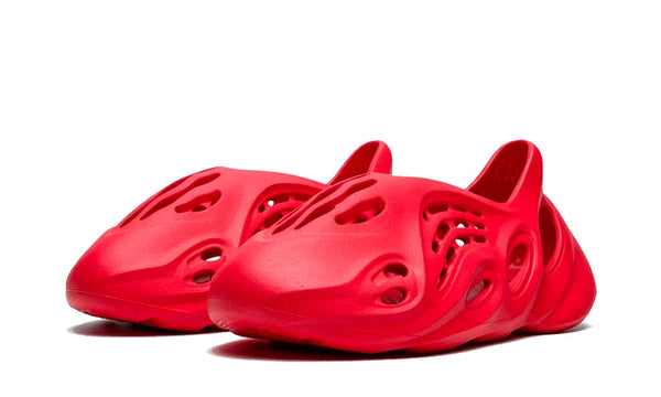 Yeezy Foam RNNR Vermillion - Yeezy Foam RNNR Vermillion - zdjęcie 2