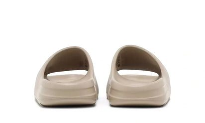 Yeezy Slide Pure (Restock Pair) - zdjęcie 4
